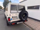 Toyota Land Cruiser HZJ 78 Buschtaxi - Toyota Land Cruiser: Hzj 78