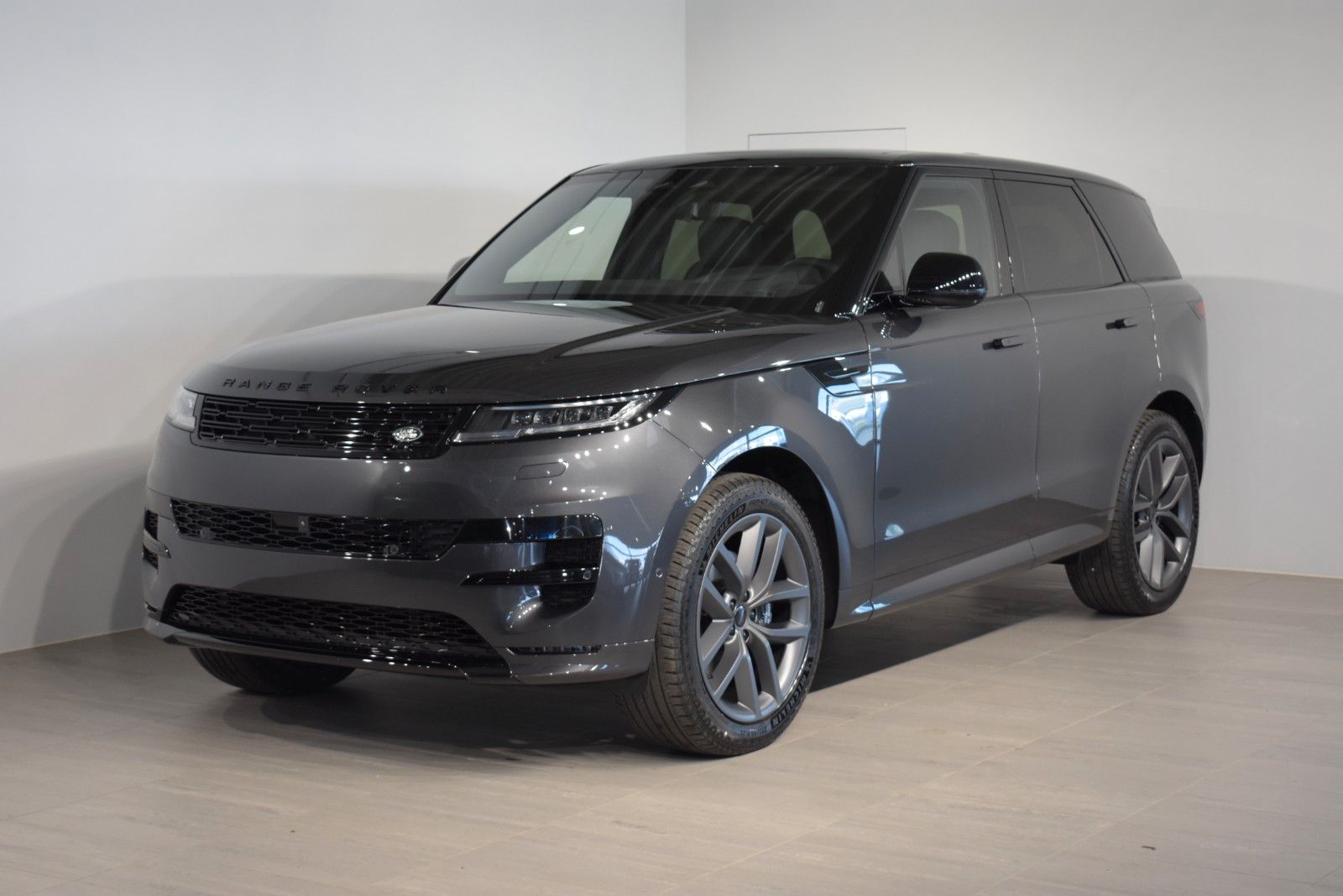 Land Rover Range Rover Sport 3.0 D300 MHEV AWD DYNAMIC HSE
