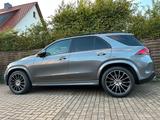 Mercedes-Benz GLE 400d AMG +Night+AHK+ABC+Pano+HUD+Sound+21"+