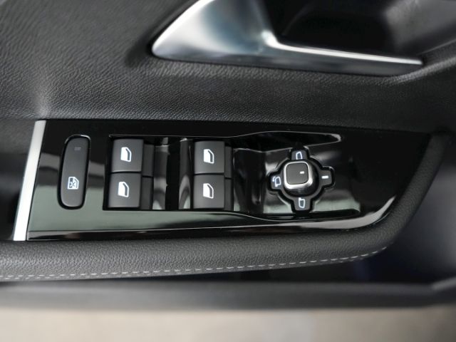 Astra L ST ELEGANCE CDTI AT+AHK+NAVI+LED LICHT+R