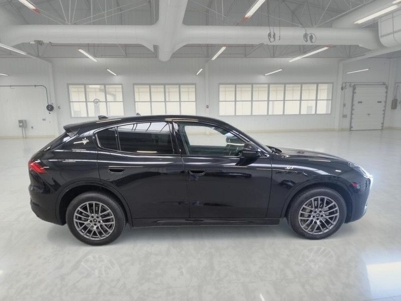 Other MASERATI GRECALE 2.0 300 CV MHEV GT Q4 AUTO SUV imagem 3