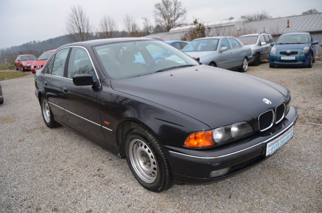 BMW 523I Limosine*Klima*D4*