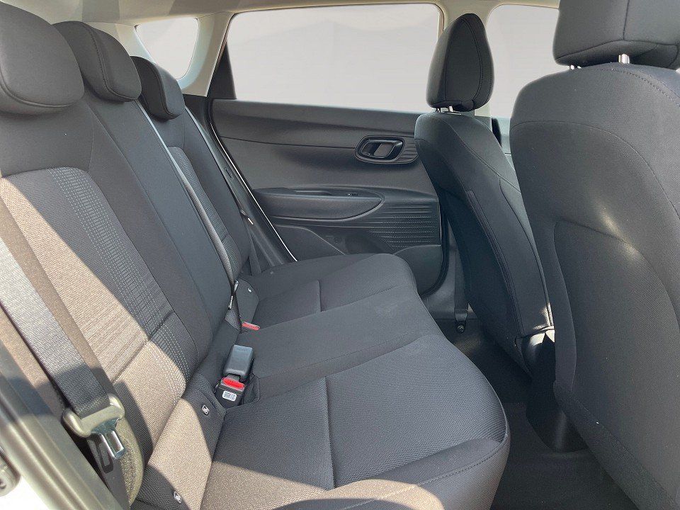 Fahrzeugabbildung Hyundai BAYON 1.0T 100PS Select