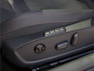 Cupra Formentor VZ 2.0 TSI 4Drive DSG Matrix LED AHK