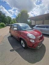 Fiat FIAT 500L Top gepflegt, Farbe: Rot - Fiat 500L von privat