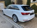 Audi A4 2.0 TDI S-Line Sport TOP Ausstattung - Audi A4: Weiß, Kombi, Line