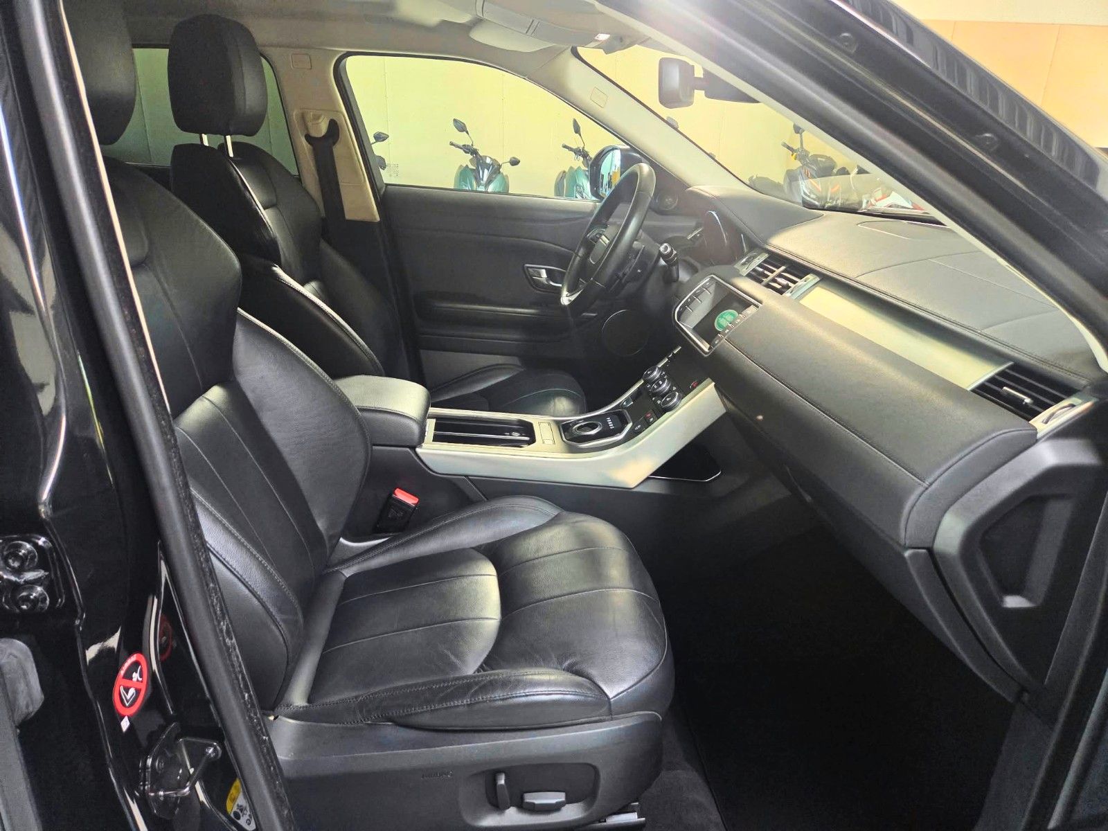 LAND ROVER Range Rover Evoque — zdjęcie 10