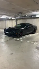 Dodge Challenger Hellcat SRT 6.2 Supercharged - Dodge Challenger: Srt Hellcat
