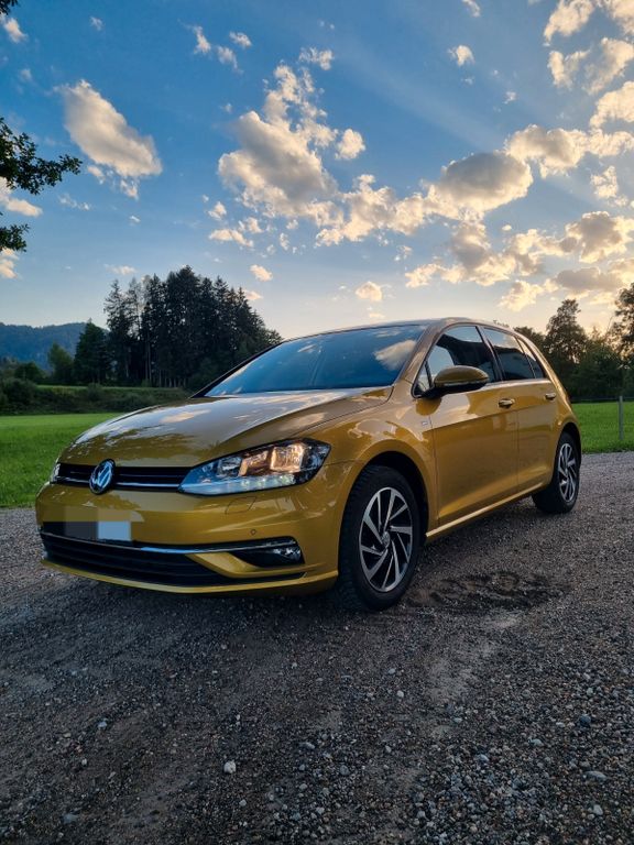 Image of Volkswagen Golf