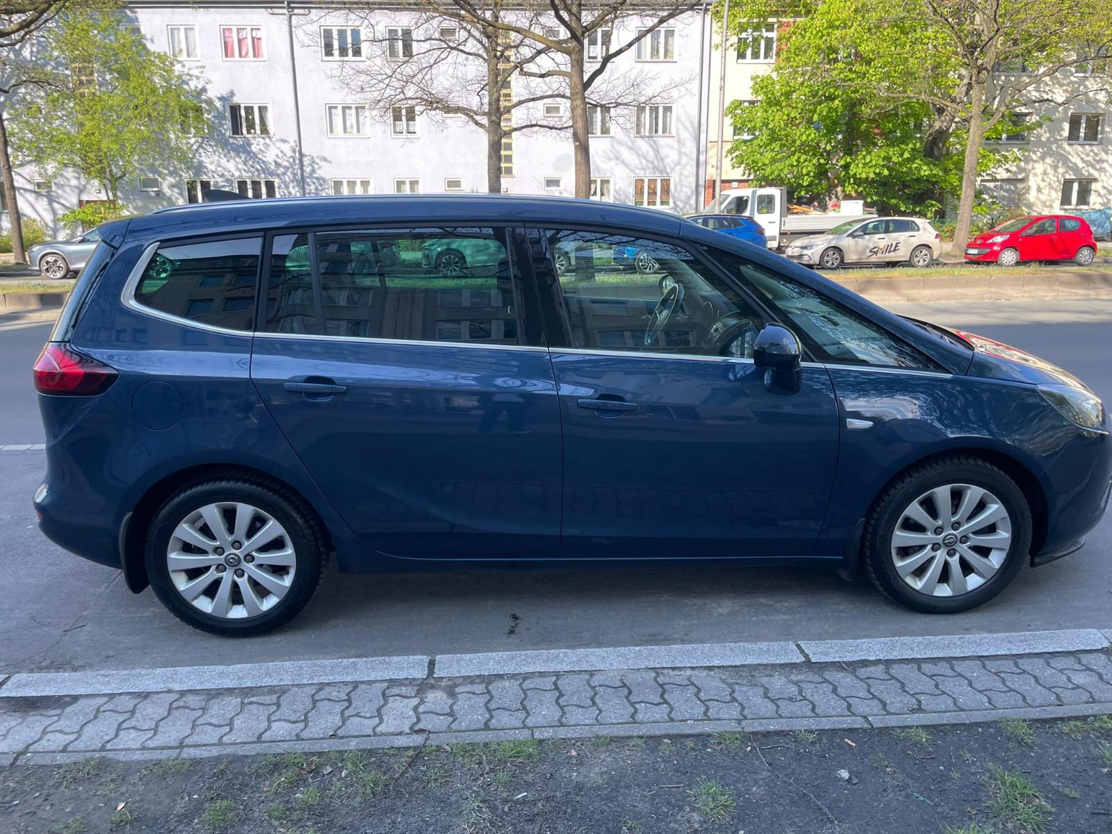Opel Zafira C Tourer Innovation.Navi.Xenon.PDC
