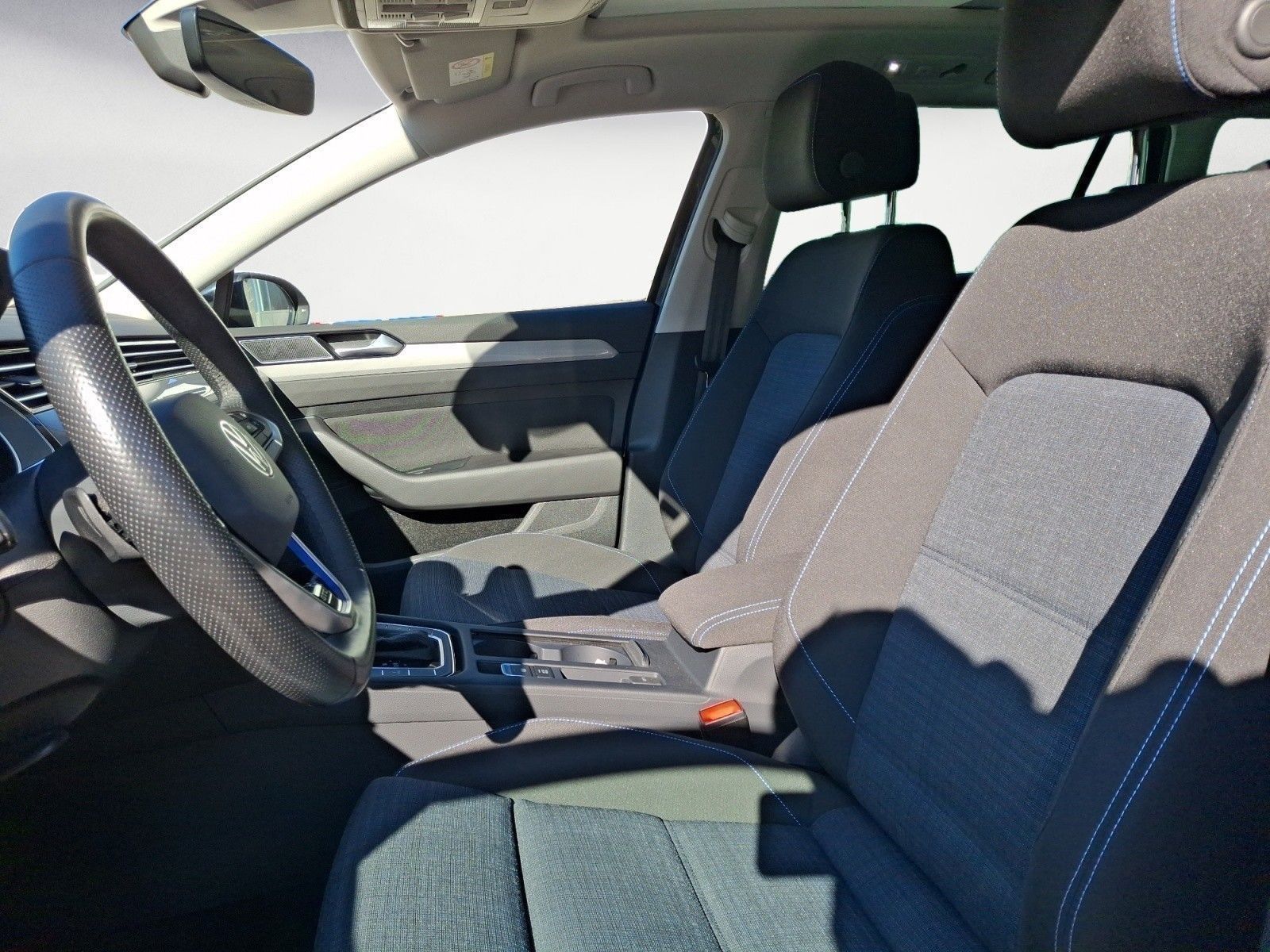 Volkswagen Passat Variant - Bild 7