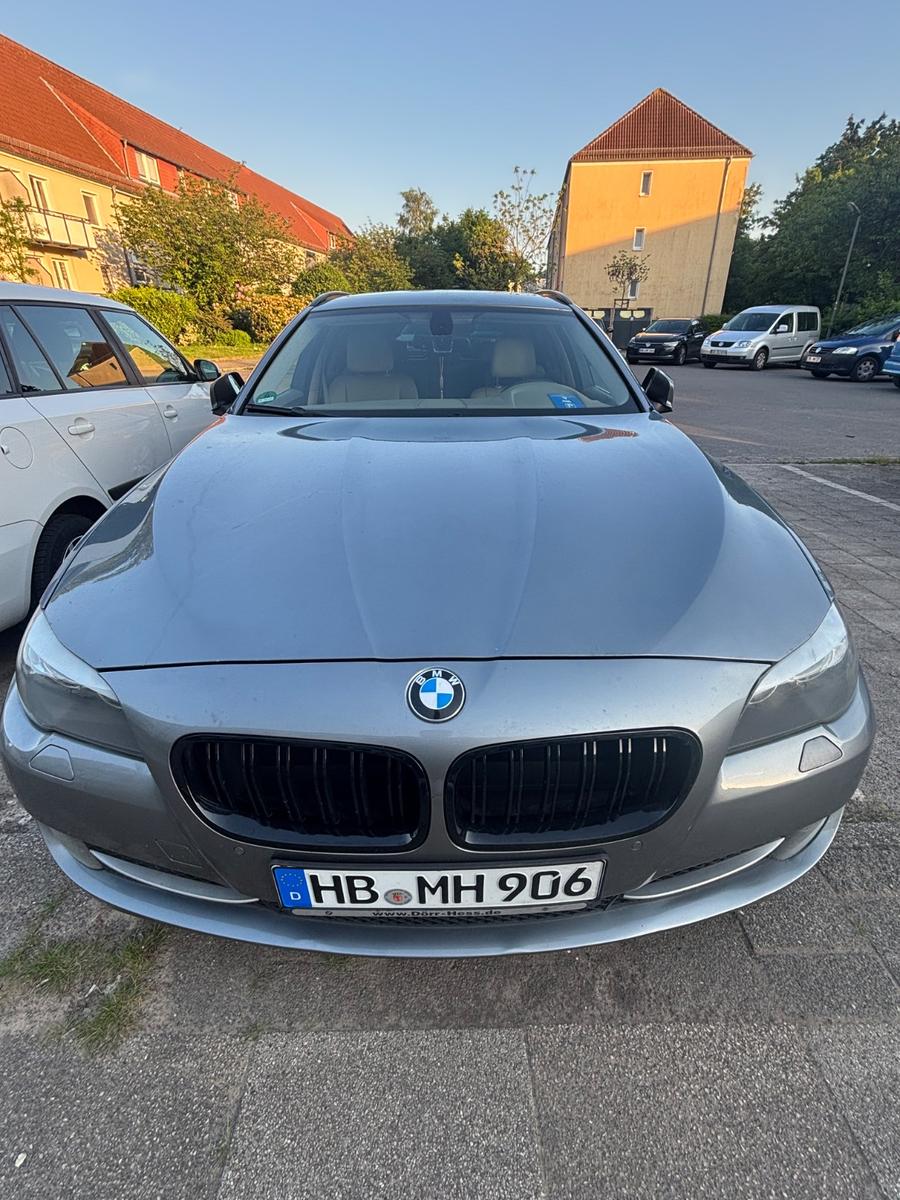 BMW 530 2010 — engine 2.993 cm³, 333 HP (245kW)