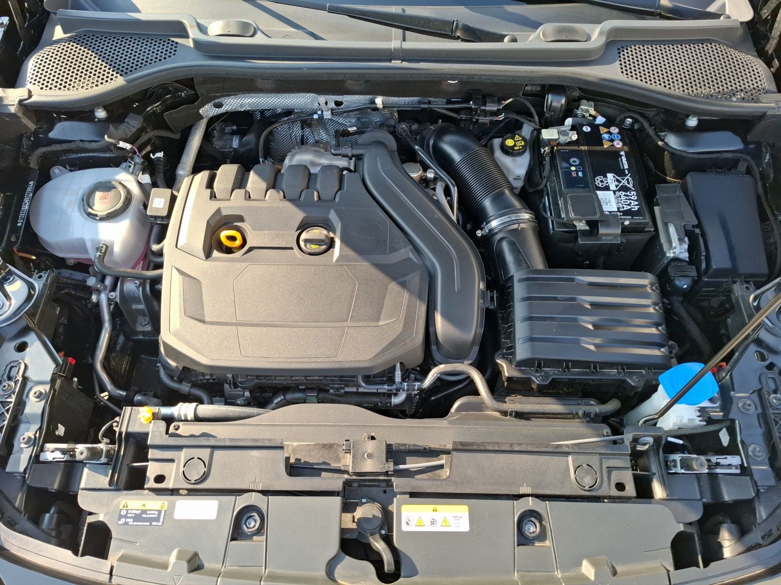 Fahrzeugabbildung CUPRA Formentor TSI DSG LED ACC RFK SH 19"