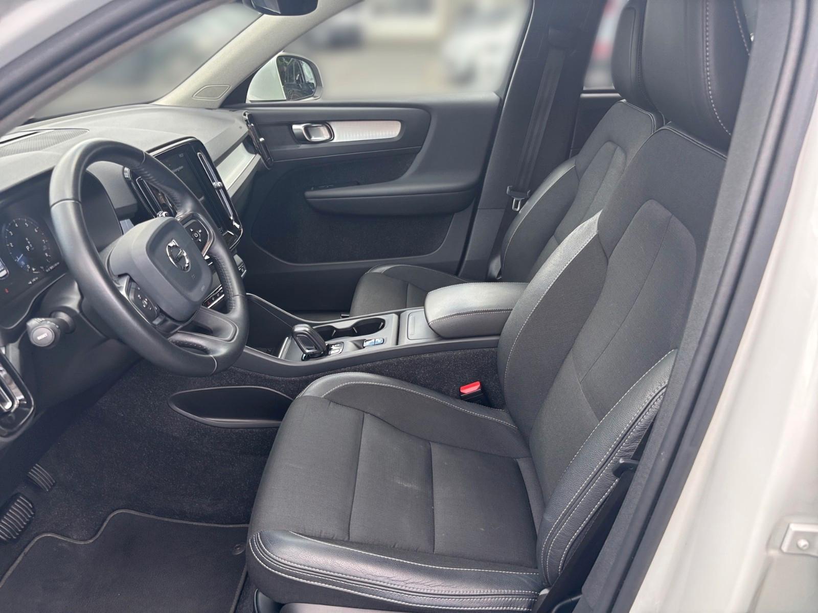 Volvo XC 40 XC40 Momentum Pro 2WD