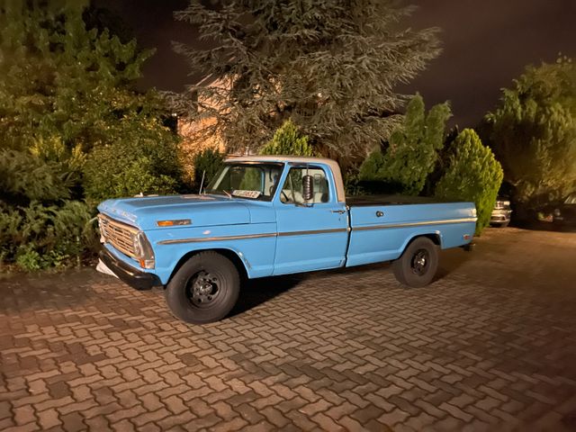 Ford F 250 360 V8 5,8 Liter