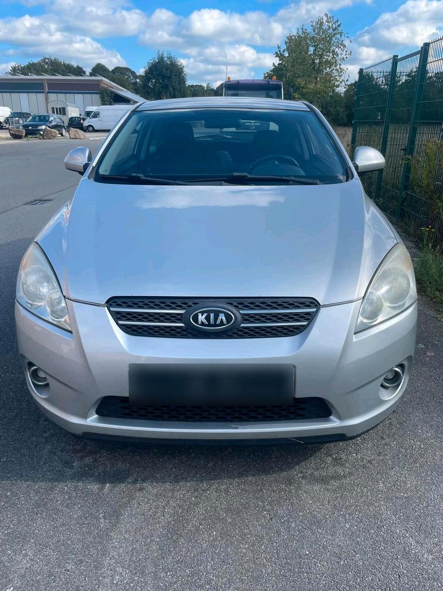 Kia Andere