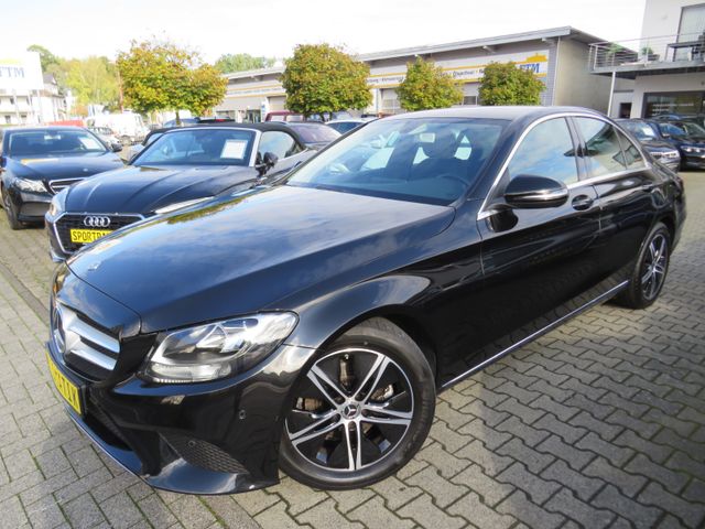 Mercedes-Benz C 220d Lim. Avantgarde 9G *LEDER *SPORTSITZE