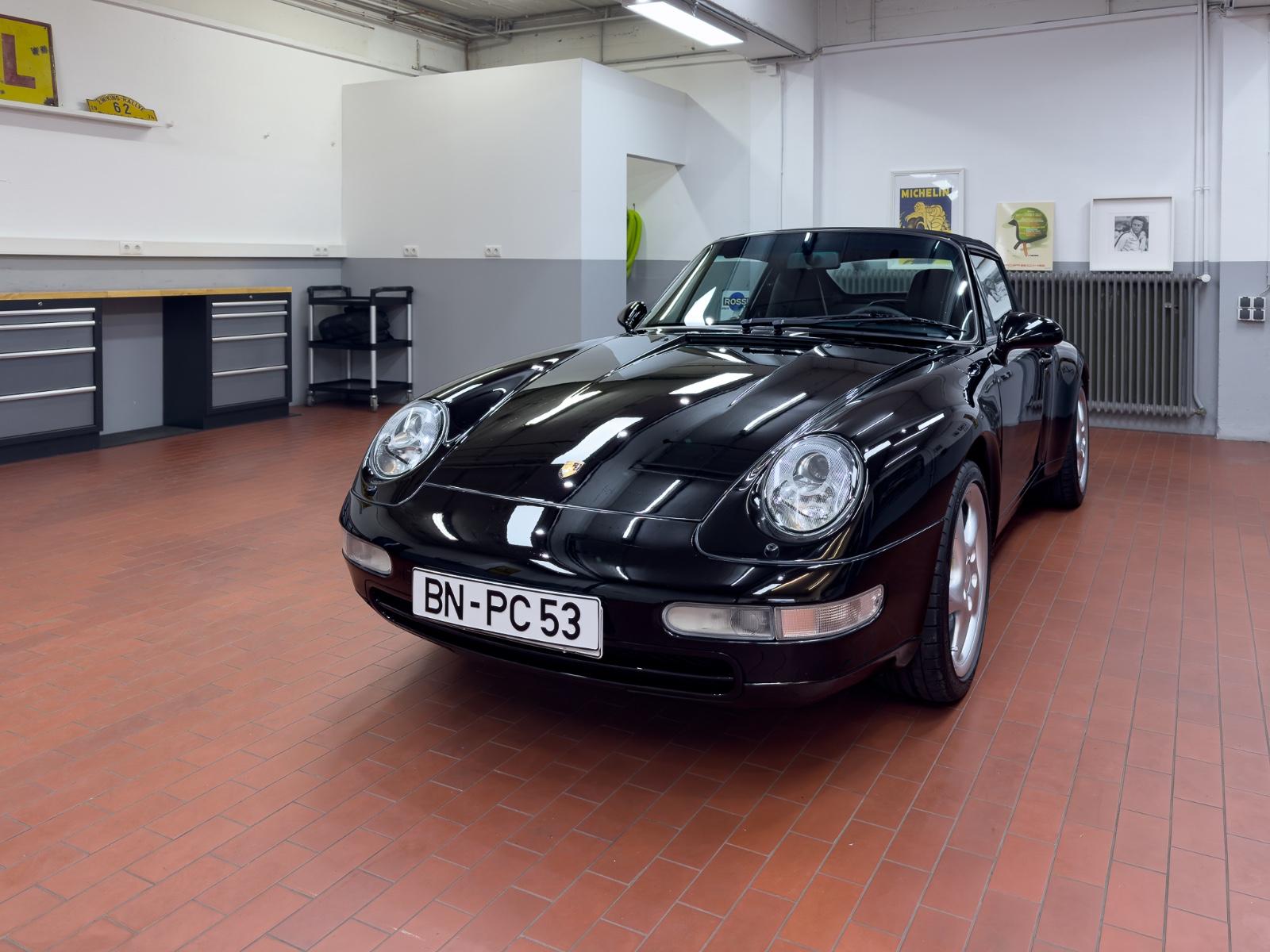 Porsche 993 Carrera Cabriolet