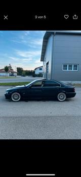 BMW Bmw E39 530i - BMW 530 mit Benzin-Antrieb: Limousine, 530i E39