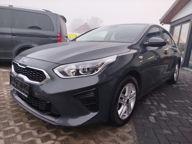 Kia ANDERE Ceed Attract