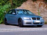 BMW 318i - 8fach bereift - TÜV 03/27 - Sportauspuff - BMW: Sportauspuff
