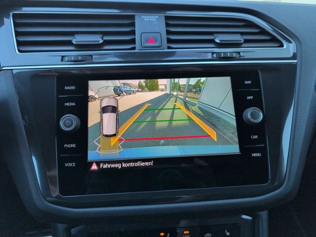 Tiguan Allspace 2.0 TSI DSG R-LINE AHK+IQ.LIGHT+