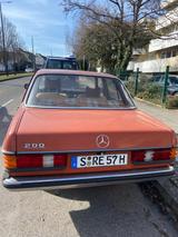 Mercedes-Benz 200D - Oldtimer mit Diesel-Antrieb