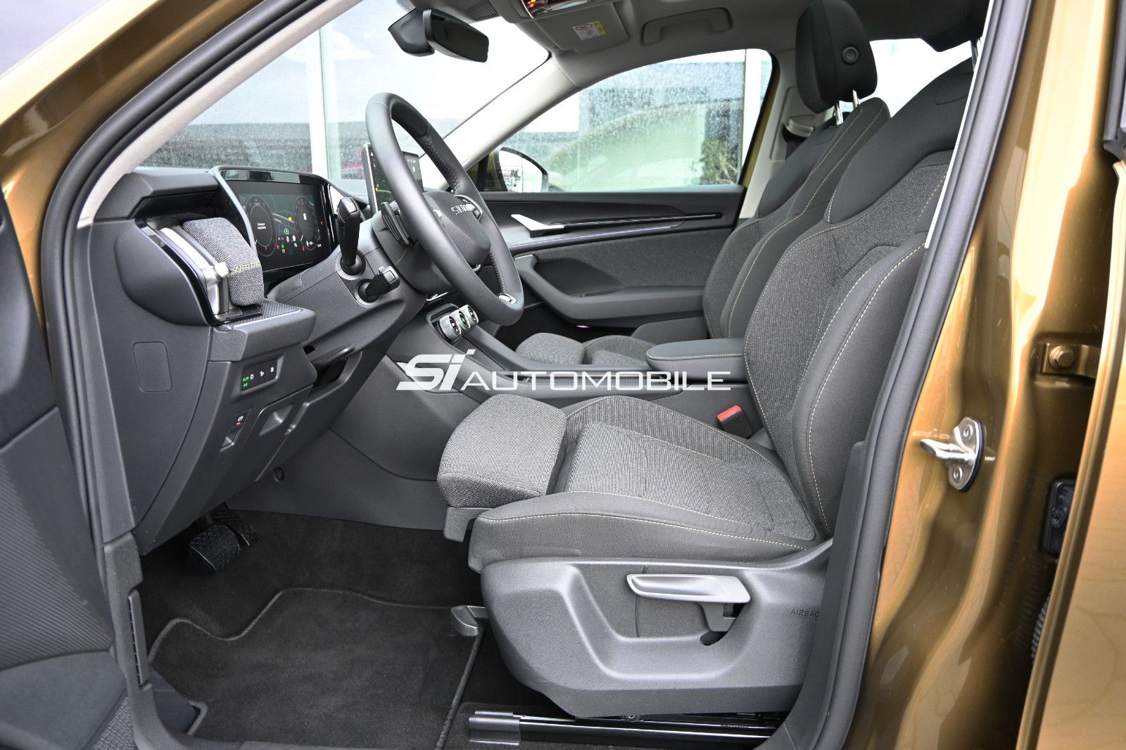 Fahrzeugabbildung SKODA Kodiaq 2.0 TDI 4x4 DSG °AHK°PANO°STANDHZ°7-SITZE