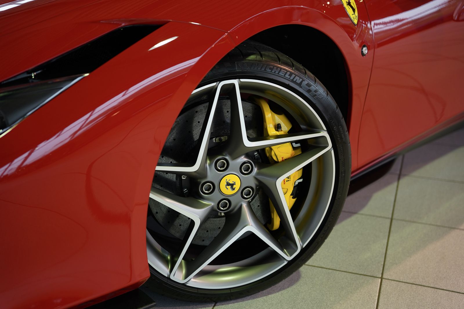 Ferrari F8