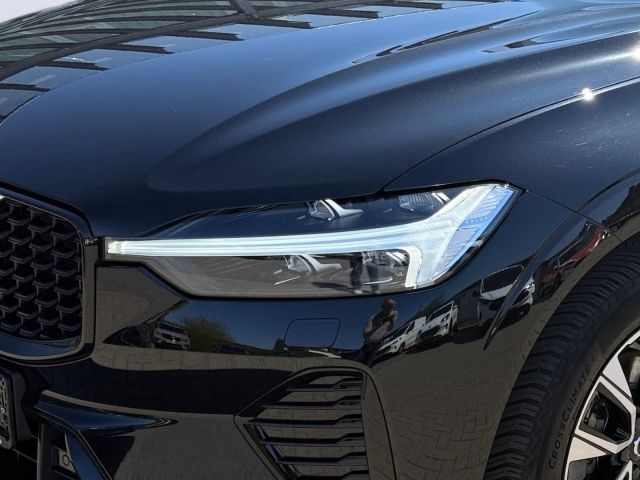 Volvo XC60 B4 Plus Dark mit AHK GJR Sportsitze VollLED foto 5