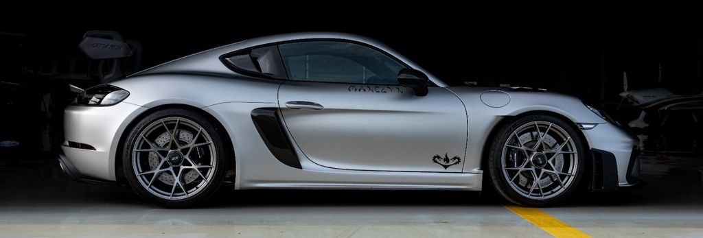 Porsche Cayman