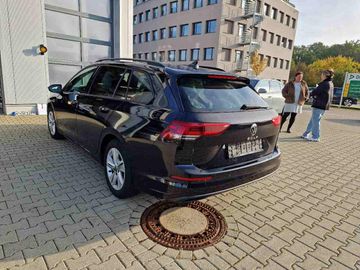 Volkswagen Golf - 4