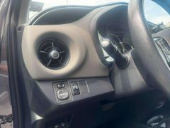 Fahrzeugabbildung Toyota Yaris Exclusive **AHK / SCHECKHEFTGEPFLEGT**