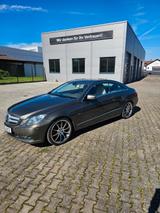 Mercedes-Benz E250 nur 70.000km mit Kw v2und orginal fahrwerk  - Mercedes-Benz 250: Sportwagen