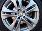 Mercedes-Benz E 350 CGI BlueEFFICIENCY AVANTGARDE AVANTGARDE - Mercedes-Benz E 350 aus 2009