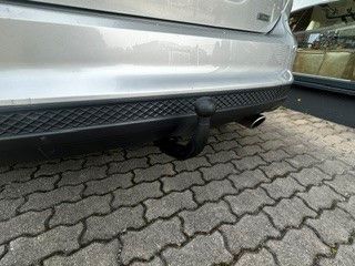 Fahrzeugabbildung Ford Focus Lim. Titanium