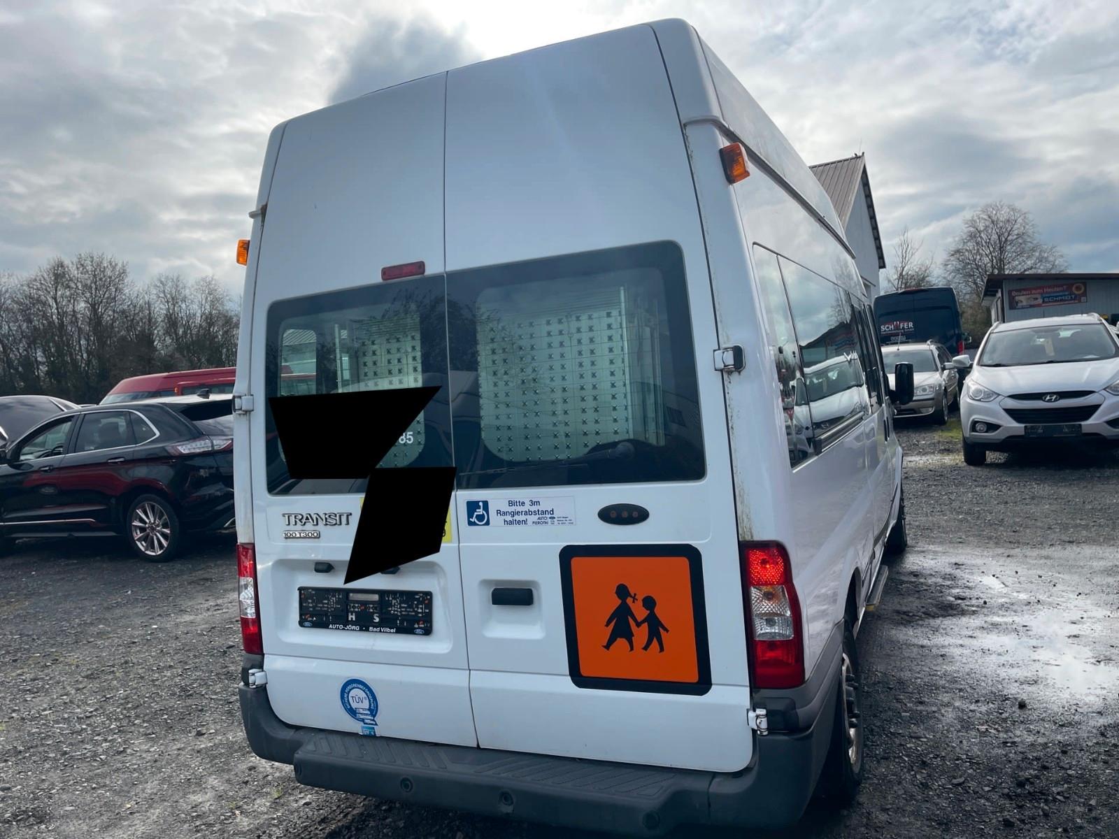 Ford Transit Kombi Behindertengerecht