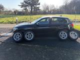 BMW 118d Sport Line (8-fach bereift)