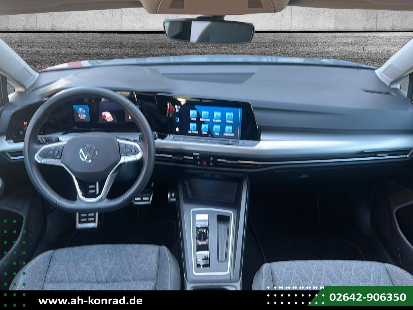 Fahrzeugabbildung Volkswagen Golf VIII 2.0 TDI DSG Move*CAM*AHK*