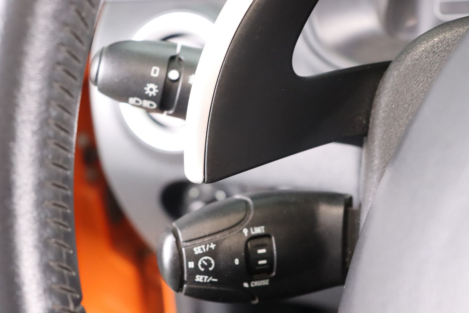 Fahrzeugabbildung Citroën C3 Pluriel 1.6 16V * Leder * Tempomat
