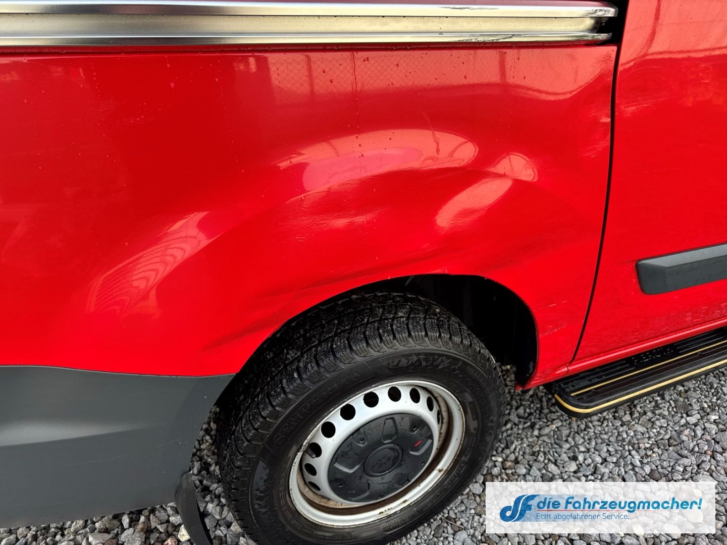 Fahrzeugabbildung Ford Transit Custom 300 L1 *7036 *KLIMA Berganfahrass