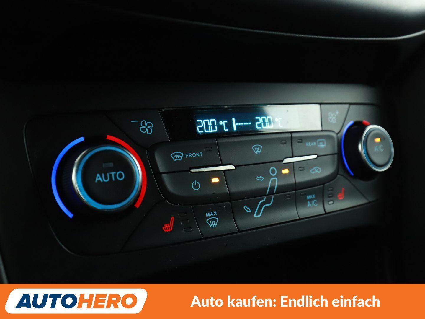 Ford Focus 1.0 EcoBoost ST-Line Aut*NAVI*TEMPO*CAM*