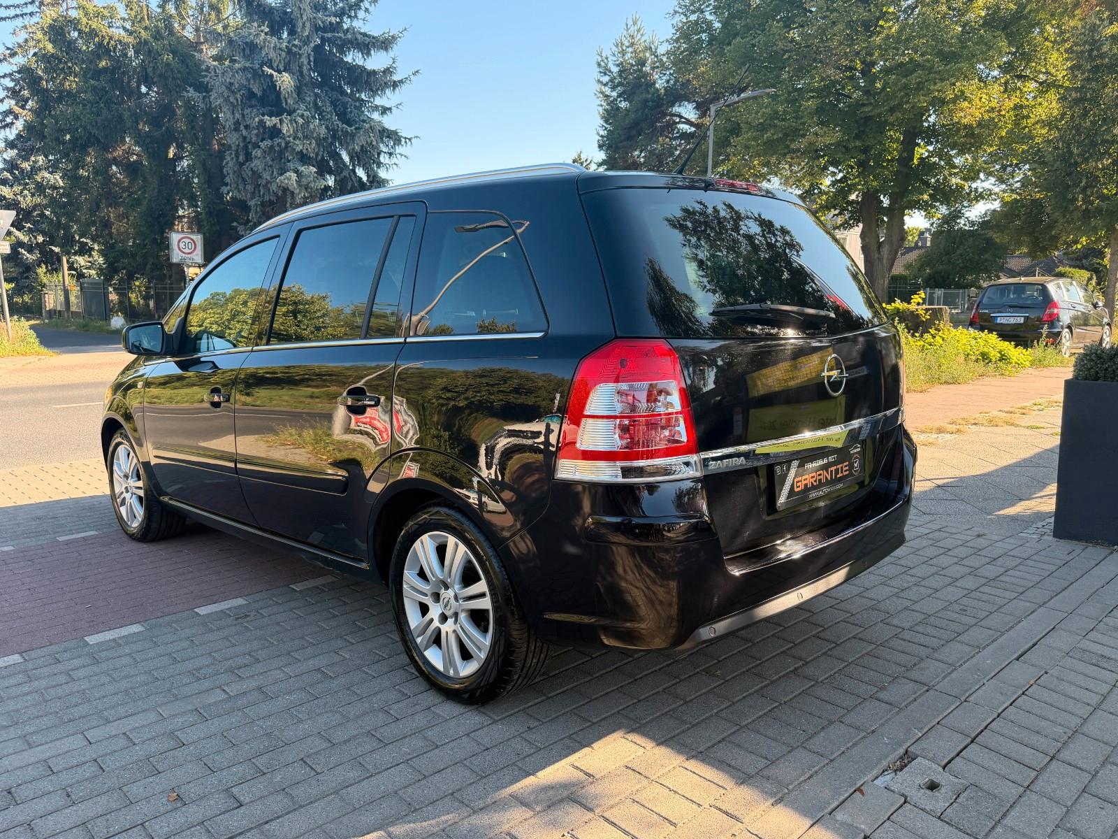 Opel Zafira B Innovation 1.8*Xenon*Klima*Temp*SHZ*PDC