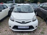 Toyota Toyota Aygo I 2012 5p 1.0 Active connect