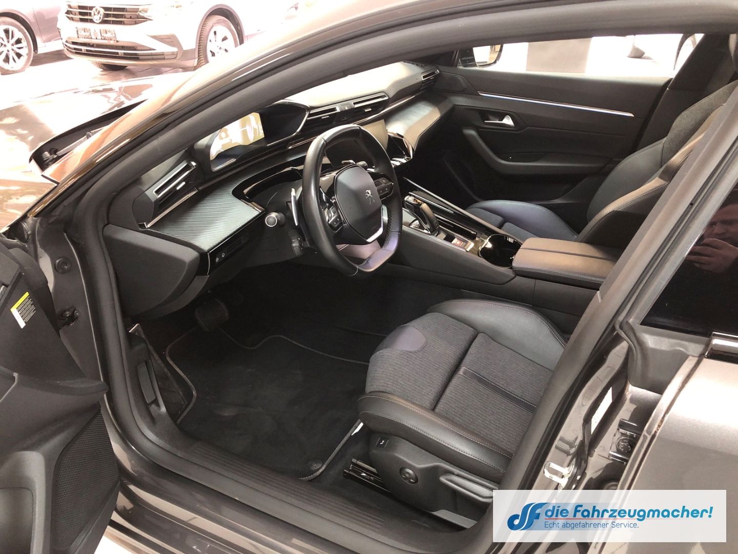 Fahrzeugabbildung Peugeot 508 SW Allure Pack 1.5 BlueHDi Navi ACC Apple Ca