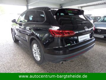 Volkswagen Touareg - 3