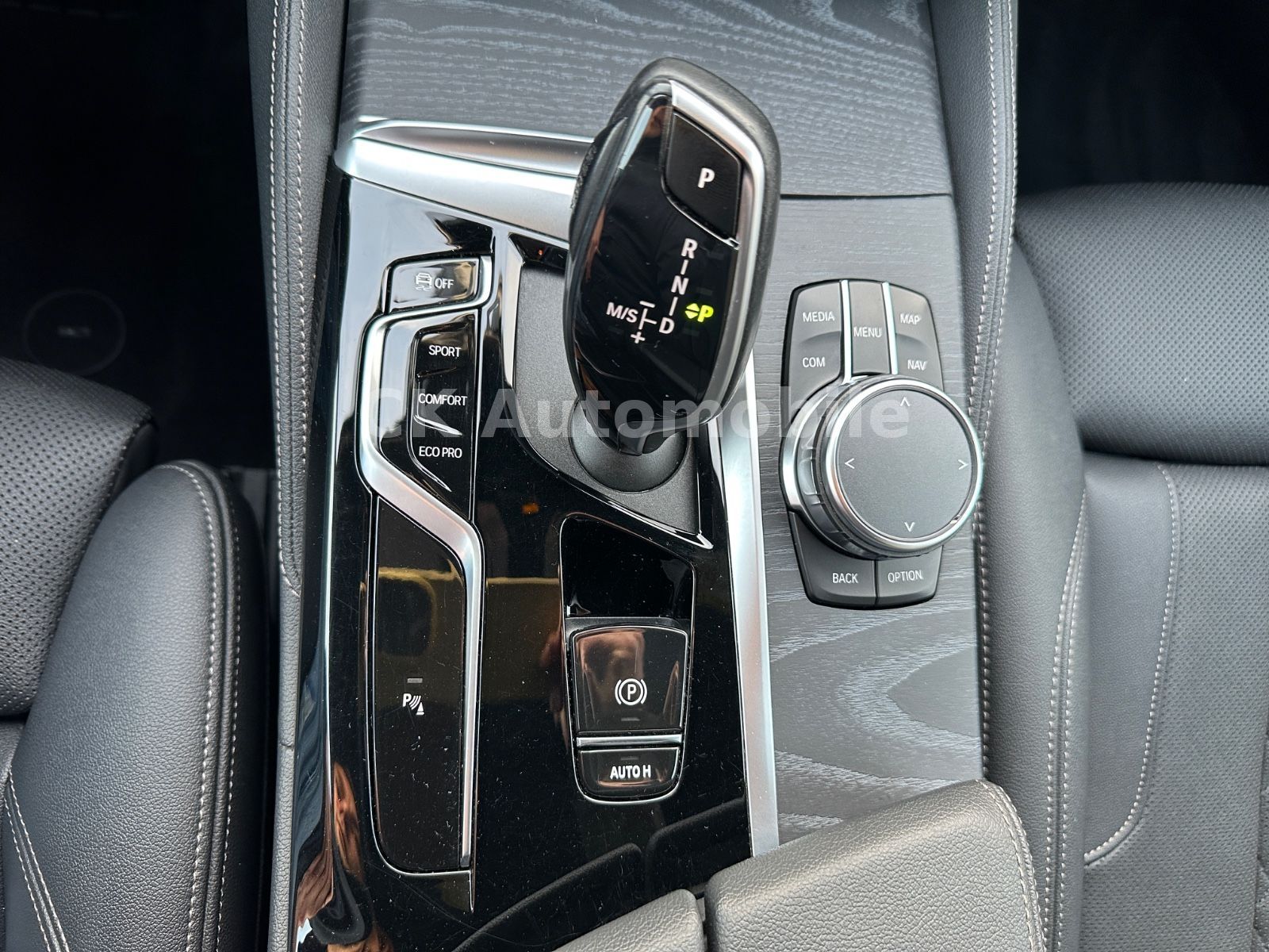 Fahrzeugabbildung BMW 530d xDrive M-Sport Facelift/Laser/Head-Up/AHK