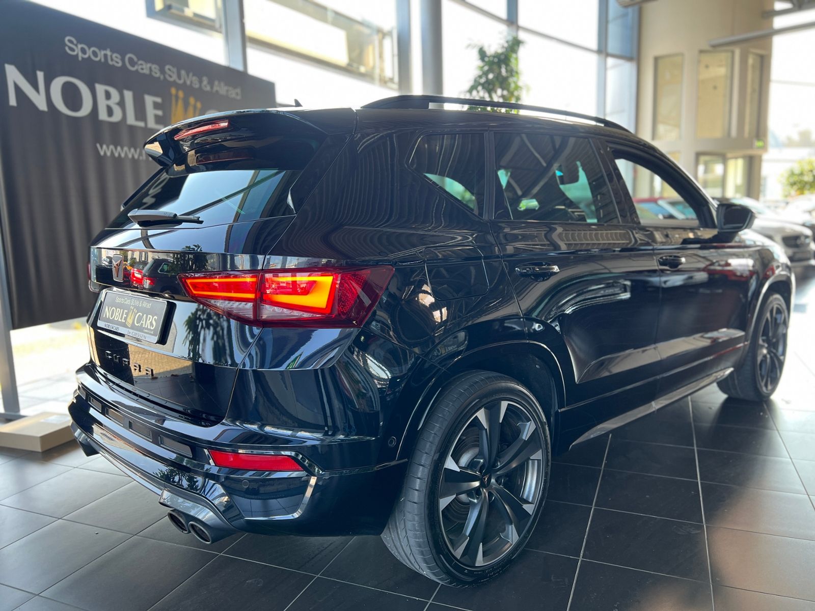 Fahrzeugabbildung CUPRA Ateca VZ 4Drive AHK NAV XL ACC LED SHZ 19"