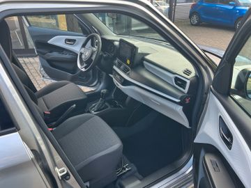 Fotografie 13 des Suzuki Swift 1.2 Hybrid Comfort Automatik Navi