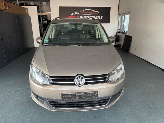 Volkswagen Sharan Comfortline 7SITZER/NAVI/LEDER/AHK